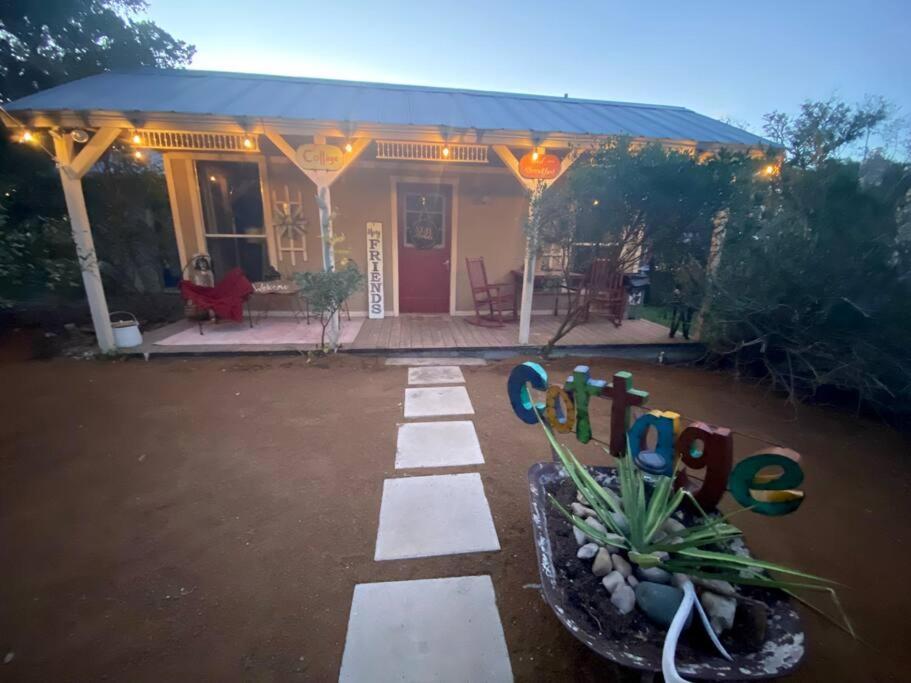 Cottage With Hot Tub And Pool Bandera, Tx. Buitenkant foto